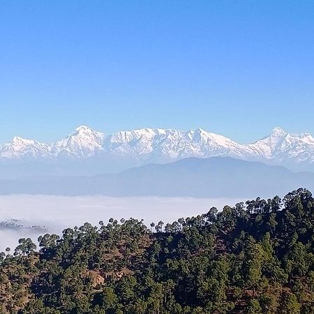 Elphinstone Inn Almora Luaran gambar